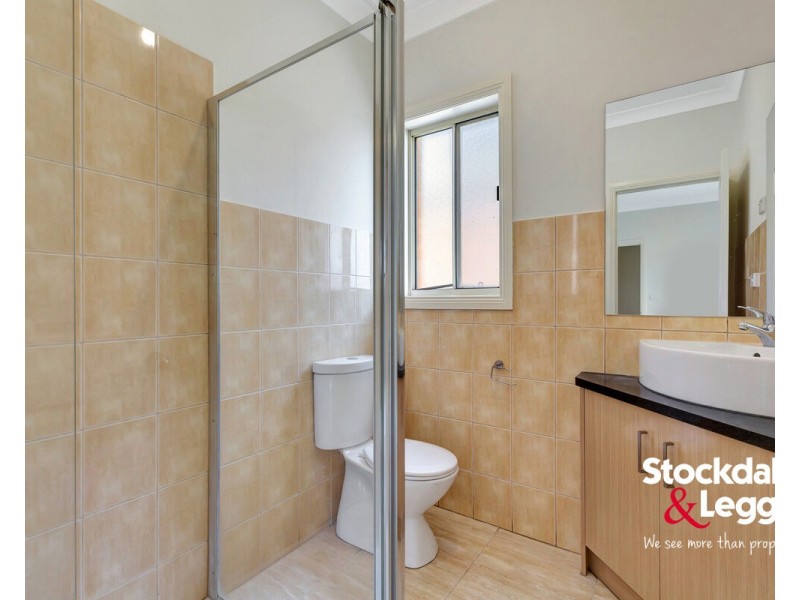 1/4 Cooper Street, Broadmeadows VIC 3047