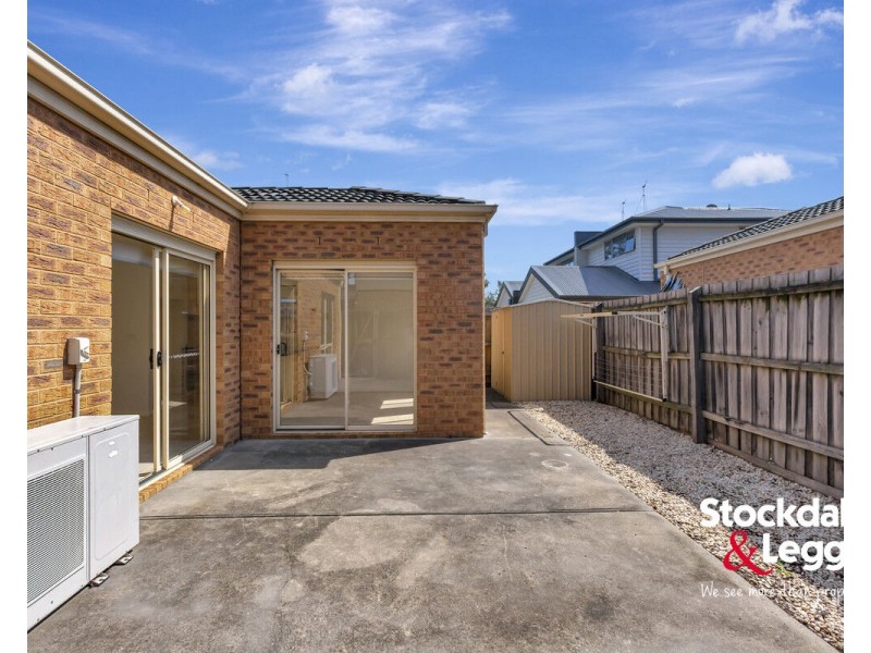 1/4 Cooper Street, Broadmeadows VIC 3047