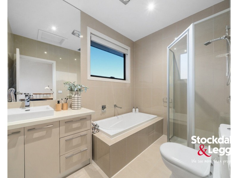 1/24 Langton Street, Glenroy VIC 3046