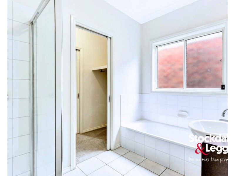 24 Beckett Way, Craigieburn VIC 3064