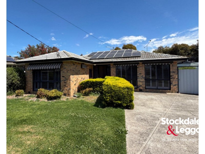 14 Bradford Close, Gladstone Park VIC 3043