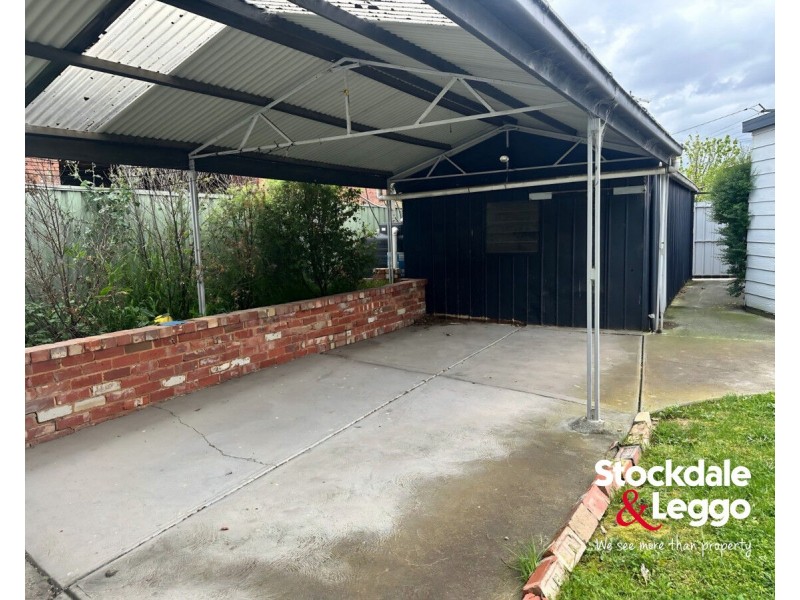 14 Bradford Close, Gladstone Park VIC 3043