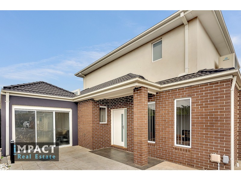 71A Ashleigh Crescent, Meadow Heights VIC 3048