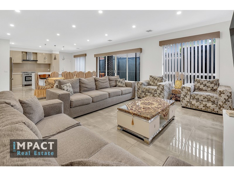 71A Ashleigh Crescent, Meadow Heights VIC 3048