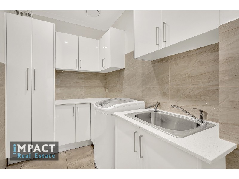71A Ashleigh Crescent, Meadow Heights VIC 3048