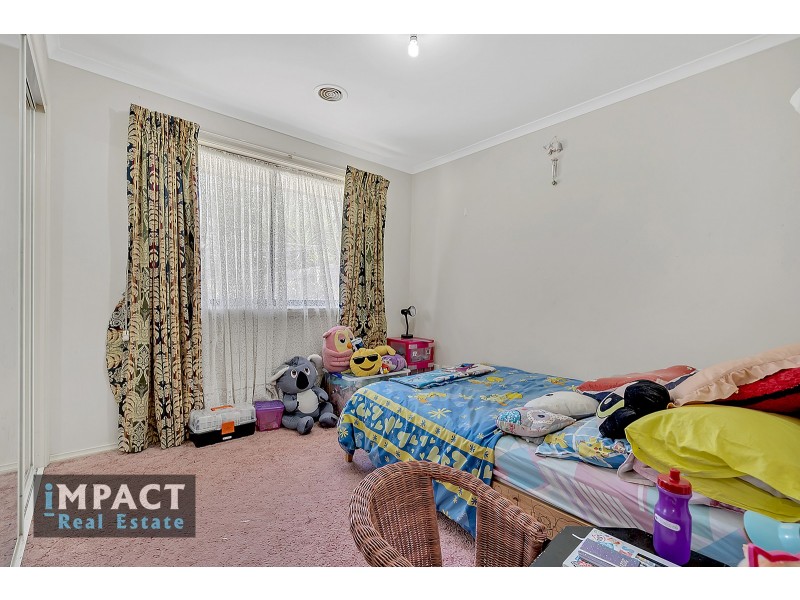 24 Hawker Avenue, Roxburgh Park VIC 3064