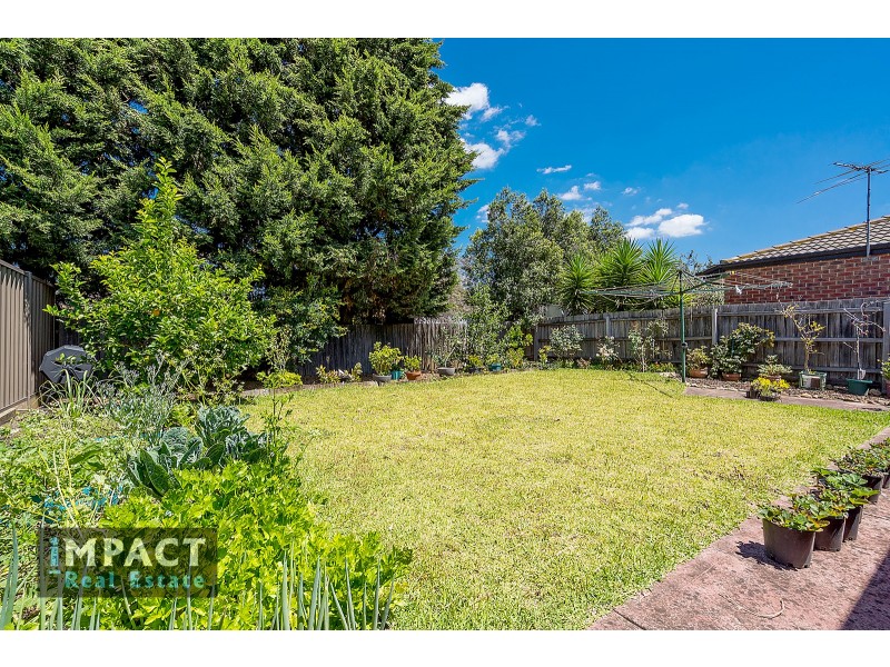 24 Hawker Avenue, Roxburgh Park VIC 3064