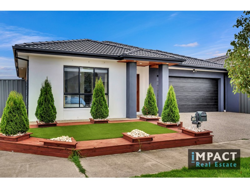 12 Recreation St, Roxburgh Park VIC 3064