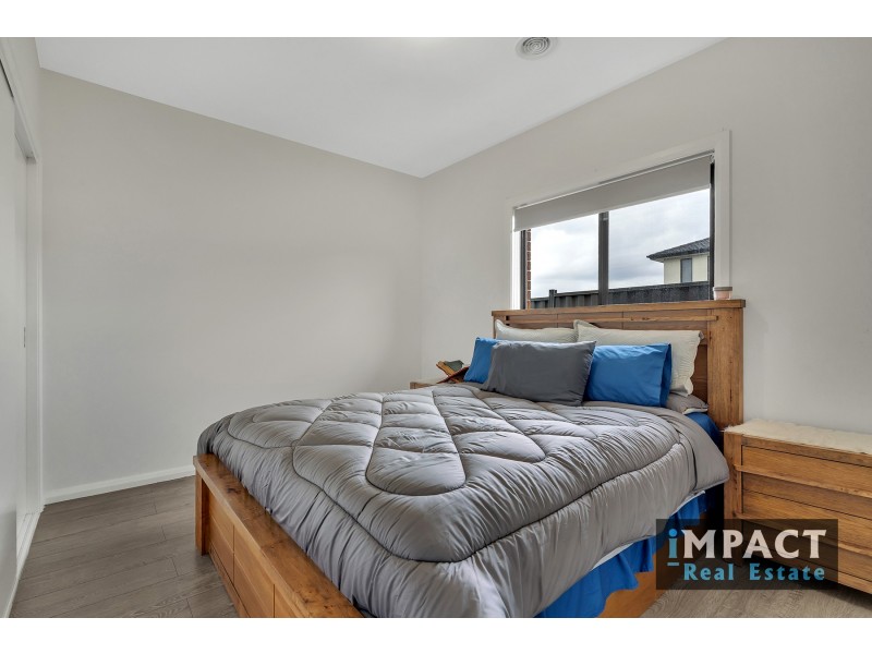 12 Recreation St, Roxburgh Park VIC 3064