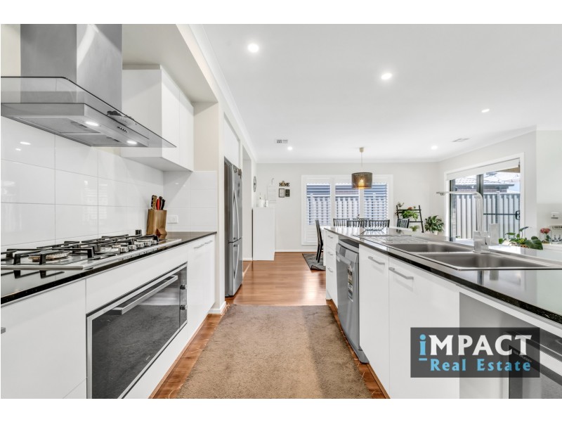 7 Ewing Avenue, Wollert VIC 3750