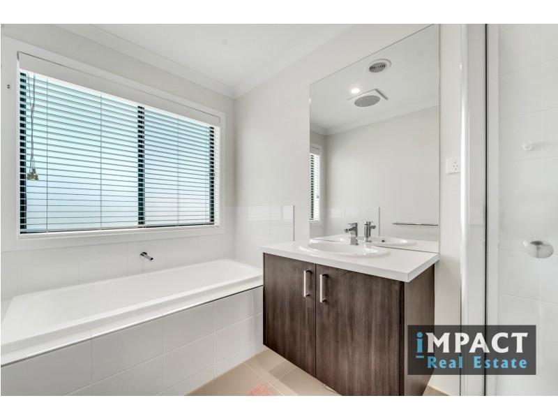 7 Ewing Avenue, Wollert VIC 3750
