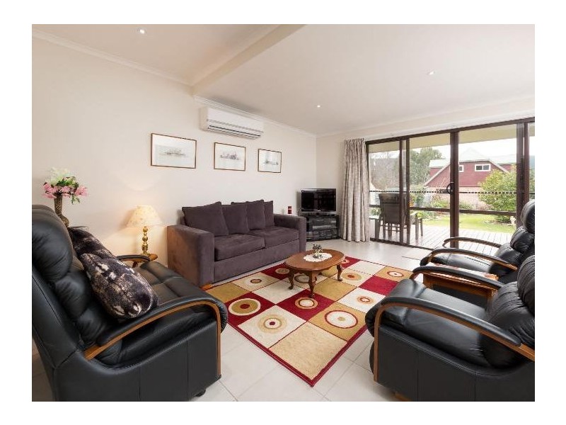 3791 Omeo Highway, Eskdale VIC 3701