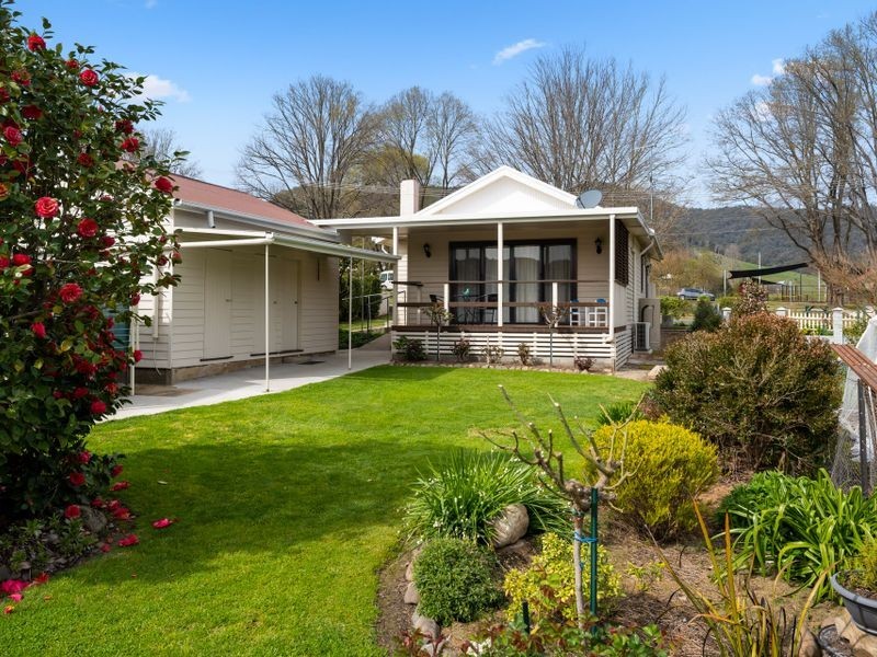 3791 Omeo Highway, Eskdale VIC 3701