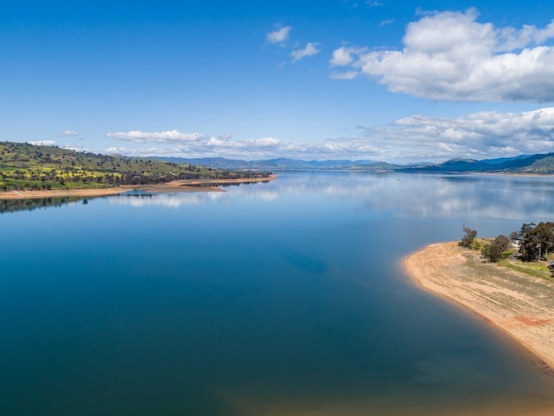 4 Peppermint Parade, Lake Hume Village NSW 3691