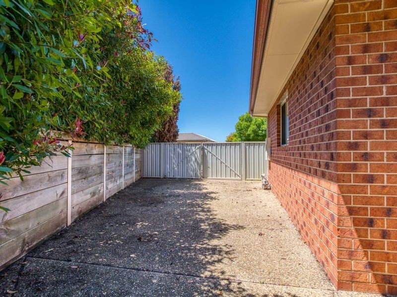 25 Kingfisher Drive, Wodonga VIC 3690
