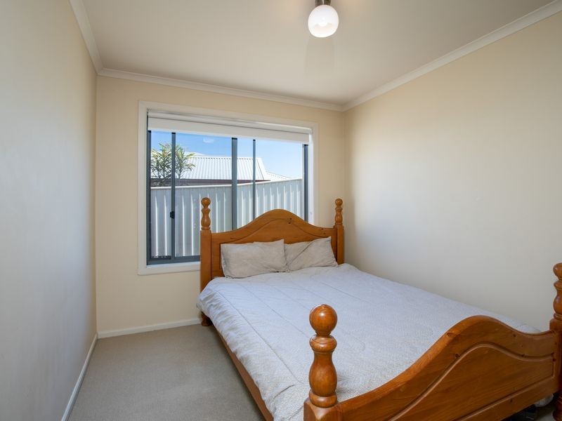 57 Nightingale Avenue, Wodonga VIC 3690