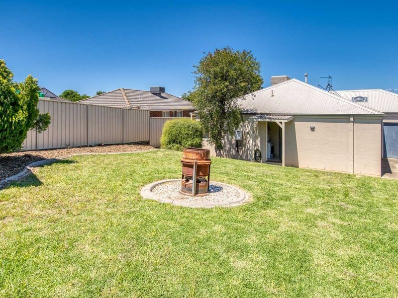 57 Nightingale Avenue, Wodonga VIC 3690
