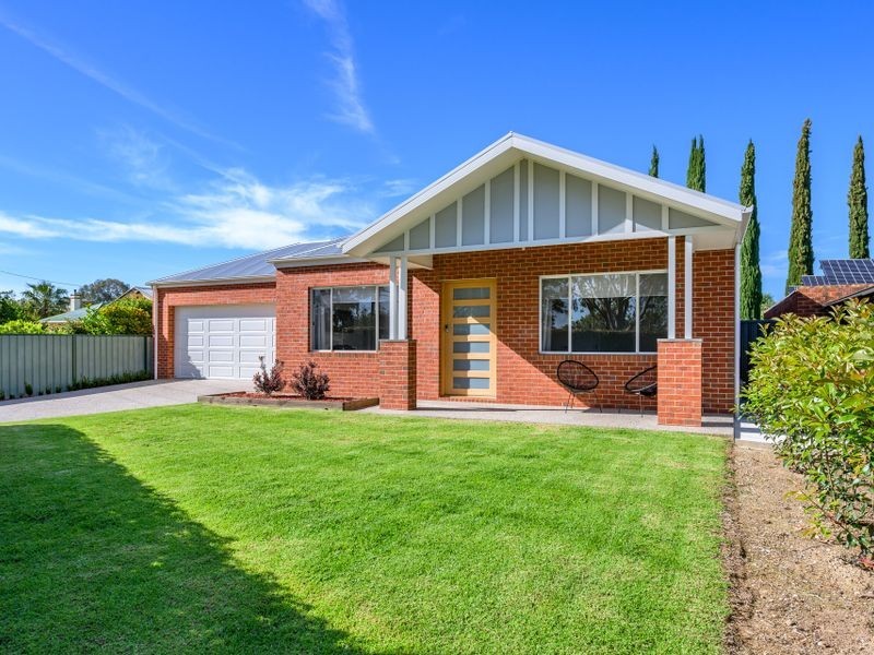 15 Thomas Mitchell Drive, Wodonga VIC 3690