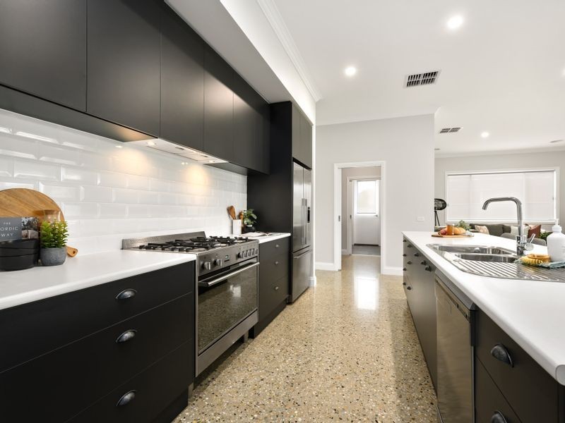 15 Thomas Mitchell Drive, Wodonga VIC 3690