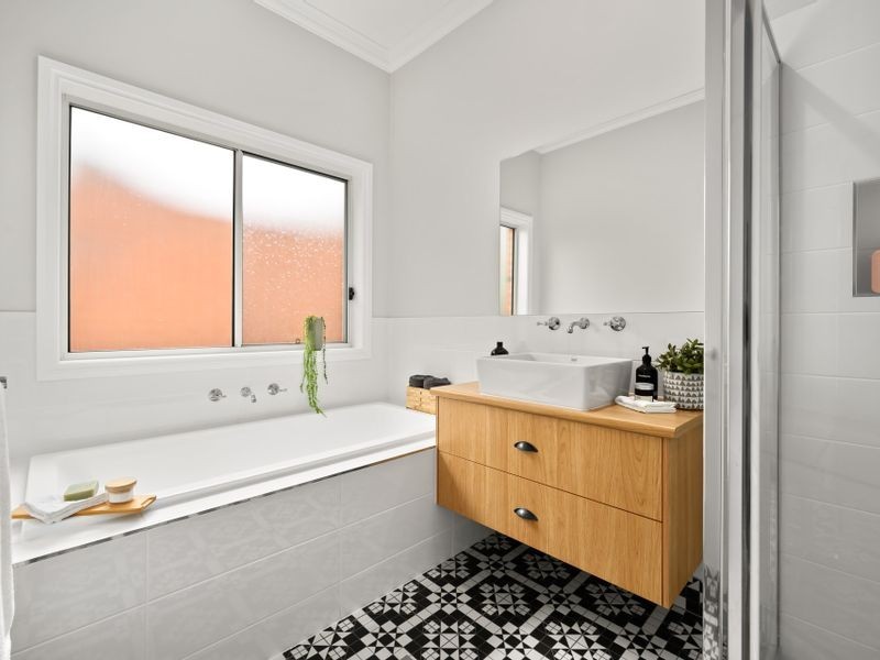 15 Thomas Mitchell Drive, Wodonga VIC 3690