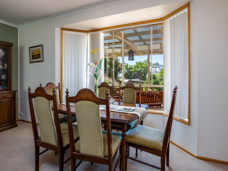 21 McCulloch Crescent, Wodonga VIC 3690