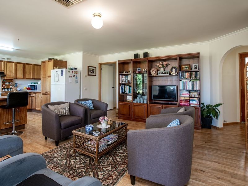 21 McCulloch Crescent, Wodonga VIC 3690