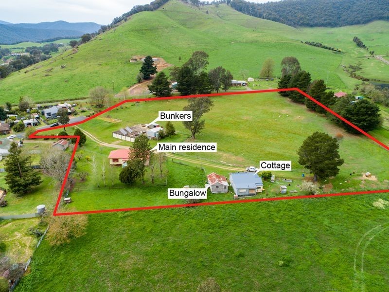 4 Dunstan Court, Eskdale VIC 3701