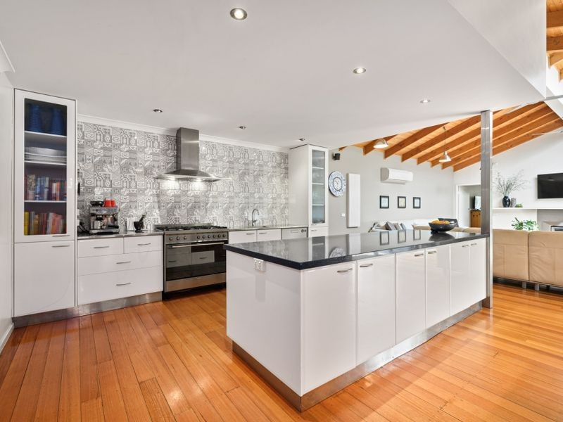66 Huon Creek Road, Wodonga VIC 3690