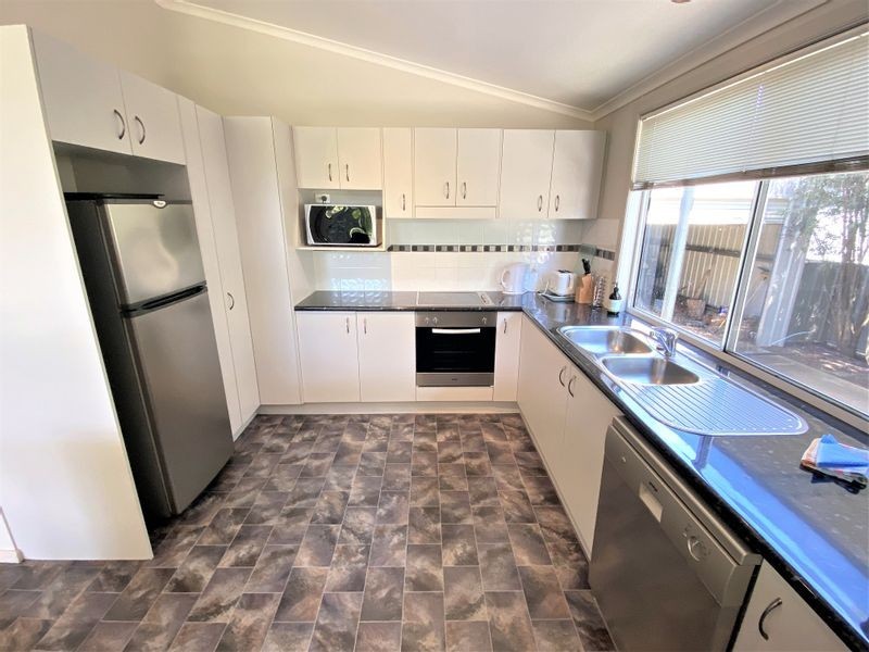 15 Eustace Street, Dartmouth VIC 3701