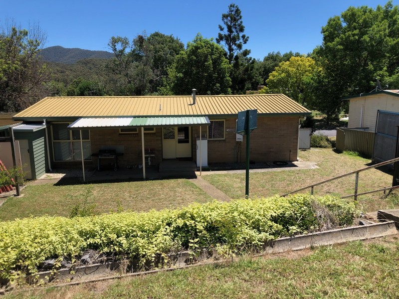 7 CRAWFORD COURT, Dartmouth VIC 3701