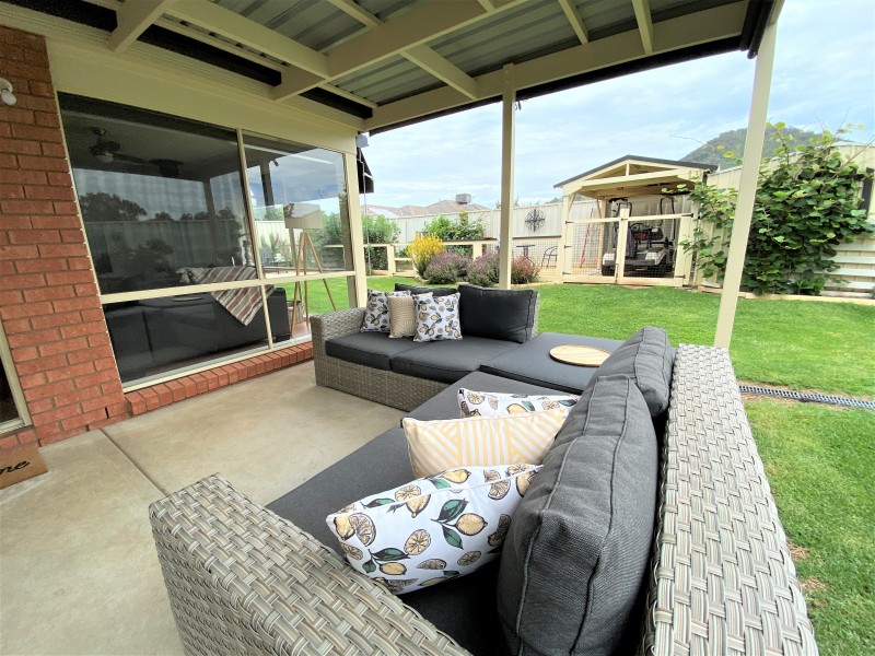13 Birkdale Terrace, Wodonga VIC 3690