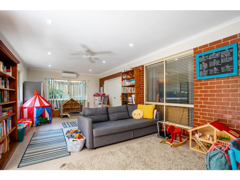 38 WHERNSIDE DRIVE, Wodonga VIC 3690