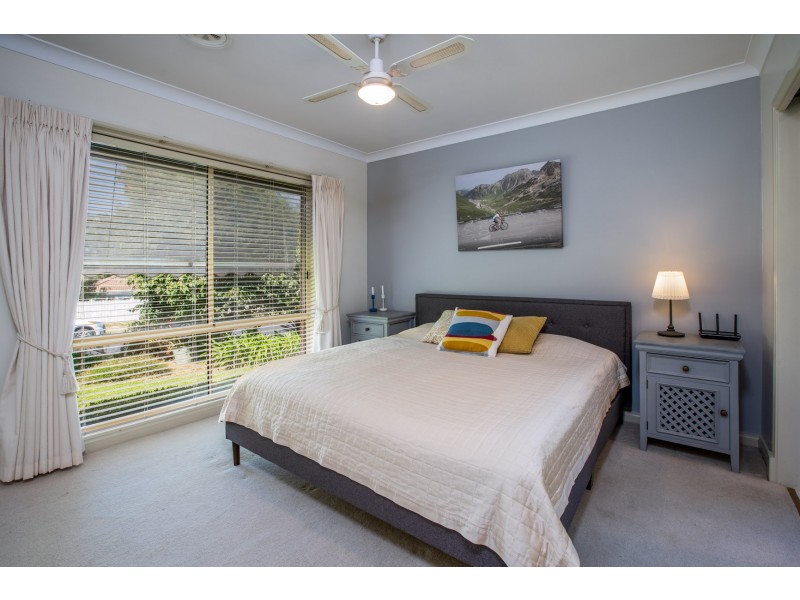 38 WHERNSIDE DRIVE, Wodonga VIC 3690