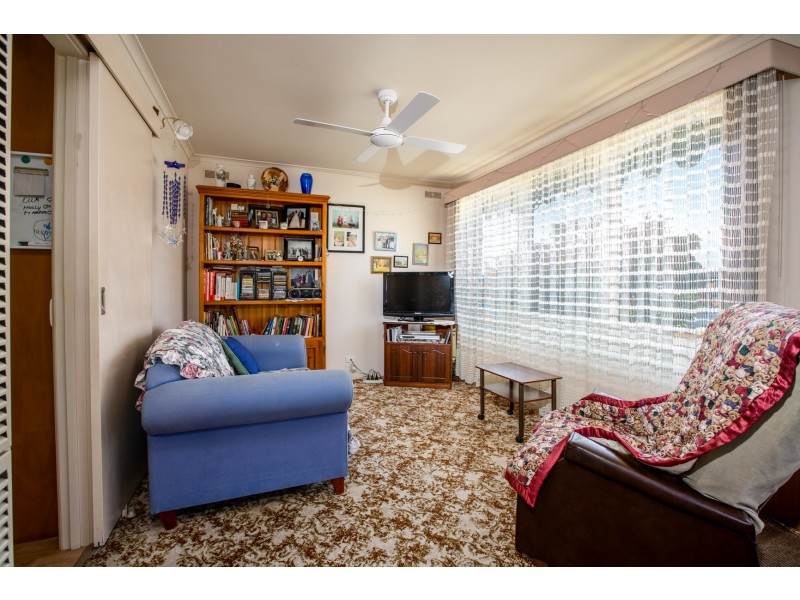 19 HOLMES COURT, Wodonga VIC 3690