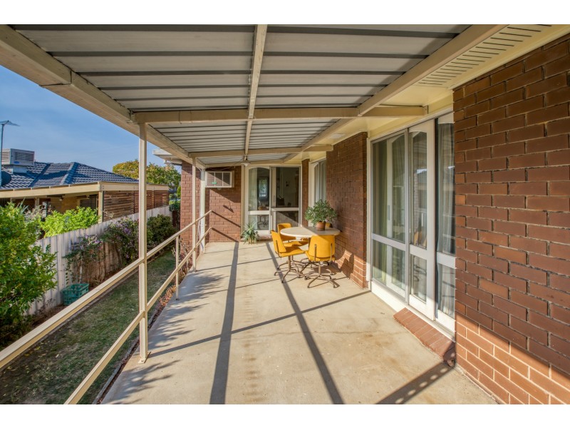 19 HOLMES COURT, Wodonga VIC 3690