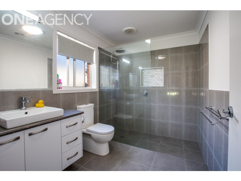 9 Roper Street, West Wodonga VIC 3690