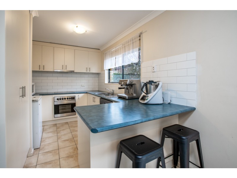 2 FOXGLOVE TERRACE, Baranduda VIC 3691