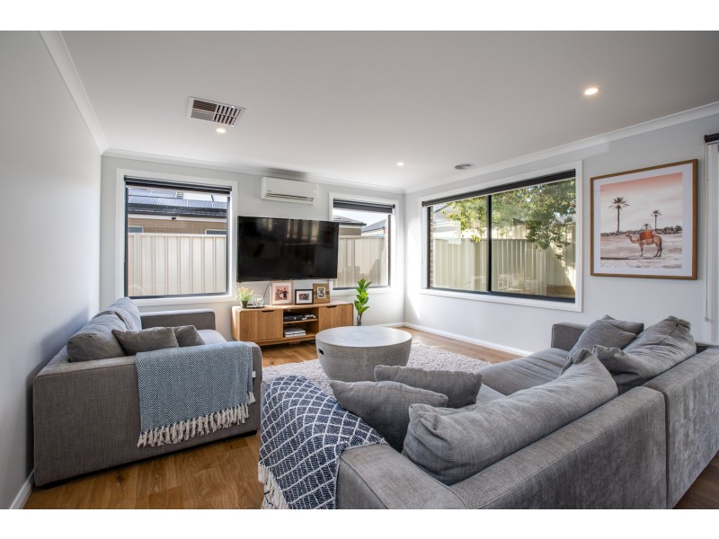 26 BLACKWOOD AVENUE, Wodonga VIC 3690