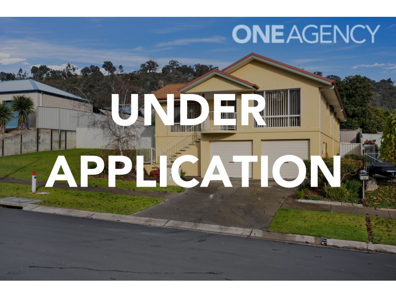 21 YARRALUMLA DRIVE, West Wodonga VIC 3690
