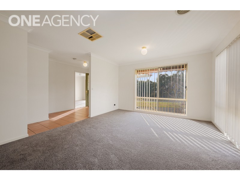 21 YARRALUMLA DRIVE, West Wodonga VIC 3690