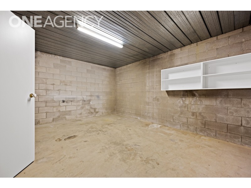 21 YARRALUMLA DRIVE, West Wodonga VIC 3690