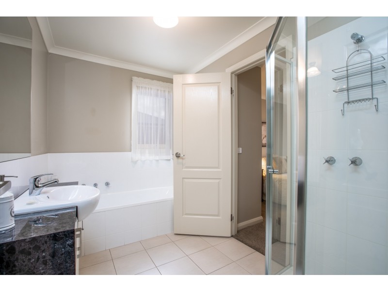 1/31-33 Awburn Street, Wodonga VIC 3690