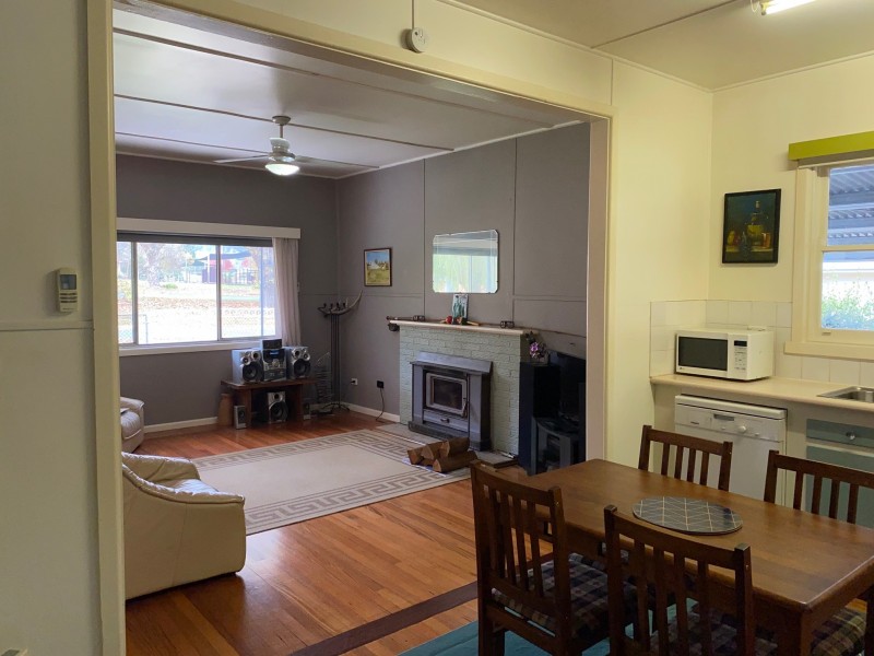 3793 Omeo Highway, Eskdale VIC 3701