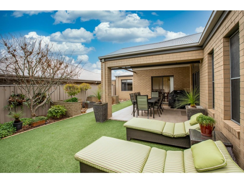 3 Grange Close, Wodonga VIC 3690