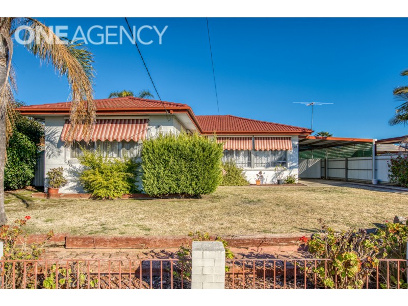 12 PRAGUE AVENUE, Wodonga VIC 3690