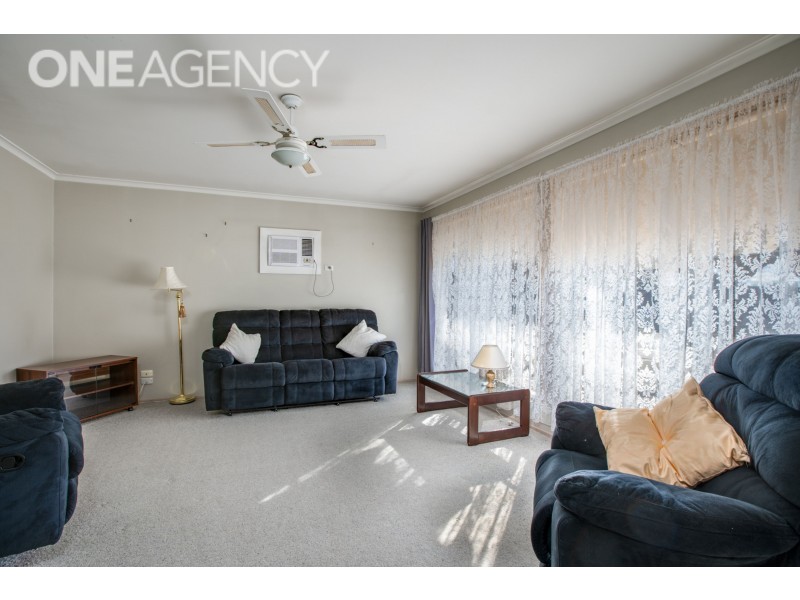 12 PRAGUE AVENUE, Wodonga VIC 3690