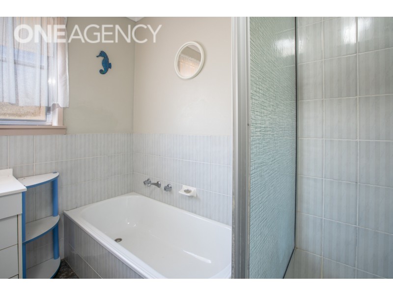 12 PRAGUE AVENUE, Wodonga VIC 3690