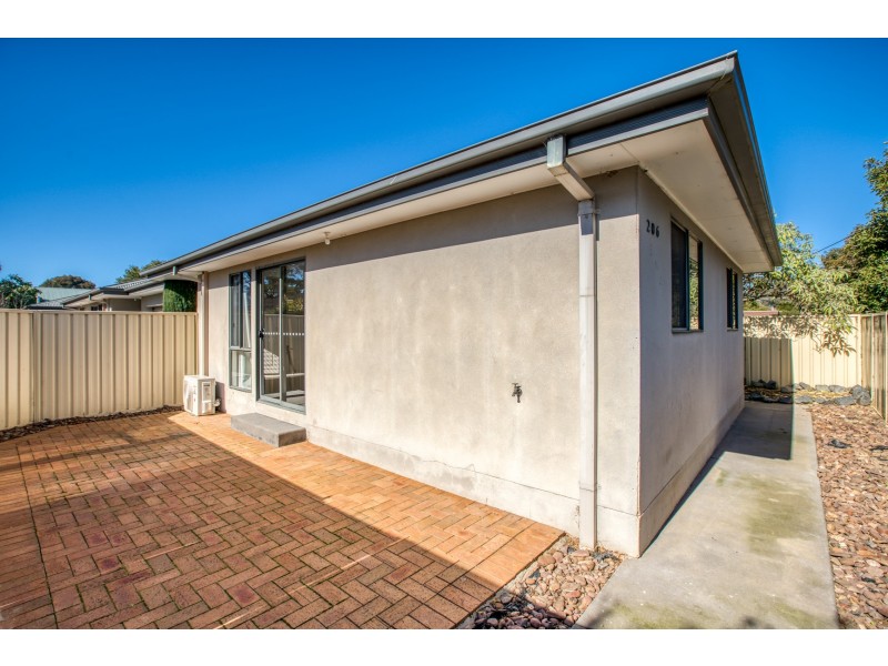 1/206 PLUMMER STREET, South Albury NSW 2640