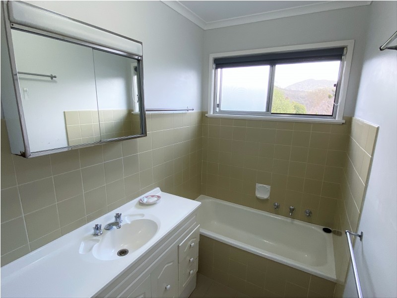 10 COLEMAN COURT, Dartmouth VIC 3701