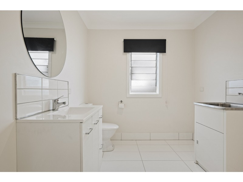 74 LAWRENCE STREET, Wodonga VIC 3690